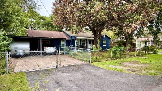 Houston 1-story, 4-bed 7518 Laredo Street-idx