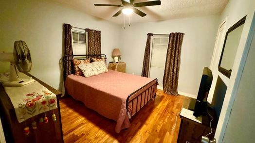 Houston 1-story, 4-bed 7518 Laredo Street-idx