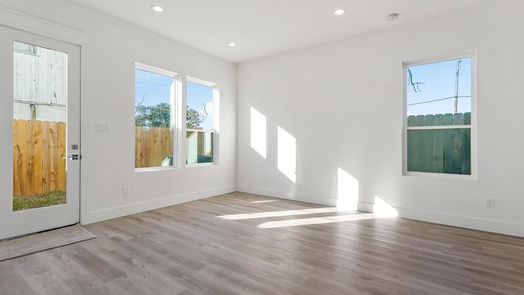 Houston 2-story, 3-bed 5400 Margarita Street-idx