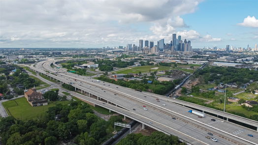 Houston null-story, null-bed 1626 Eastex Freeway-idx