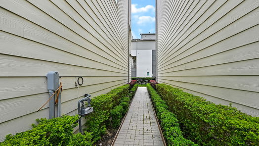 Houston 3-story, 3-bed 2733 Eado Edge Court-idx