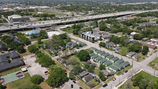 Houston 1-story, 0-bed 1202 Bayou Street-idx