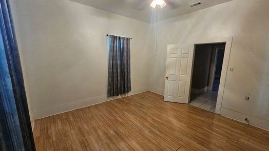 Houston 1-story, 3-bed 7303 Hershe Street-idx