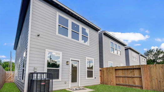 Houston 2-story, 3-bed 2019 Harlem Street-idx