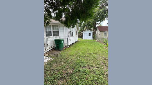 Houston 1-story, 3-bed 7107 Brownwood Street-idx