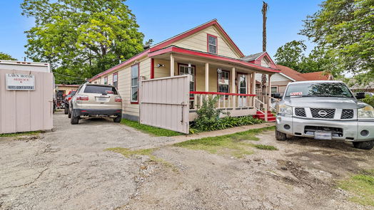 Houston 1-story, 4-bed 630 Kress Street-idx