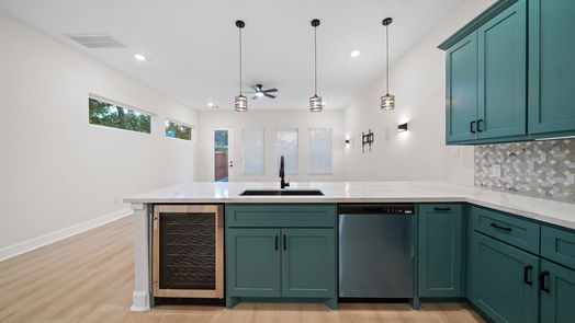 Houston 2-story, 3-bed 1411 Bayou Street-idx