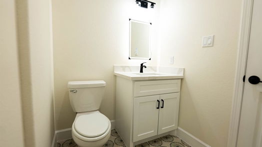 Houston 2-story, 3-bed 1411 Bayou Street-idx