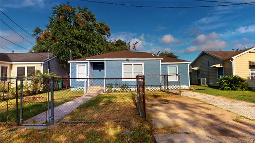 Houston 1-story, 3-bed 130 Zoe Street-idx