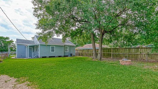 Houston 1-story, 2-bed 1118 Woolworth Street-idx