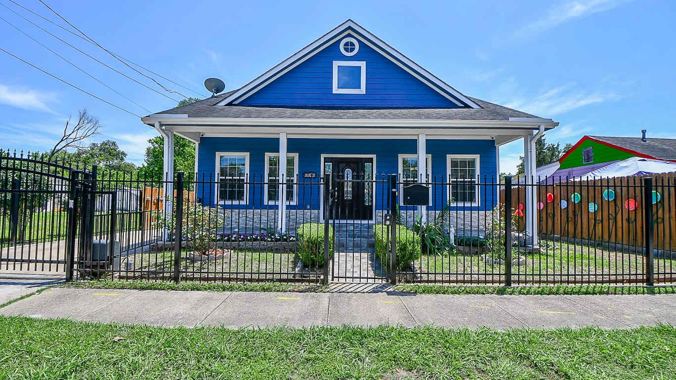 Houston 2-story, 5-bed 7314 Waxahachie Street-idx