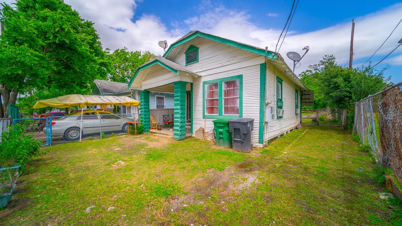 Houston 1-story, 2-bed 1202 Gregg Street-idx