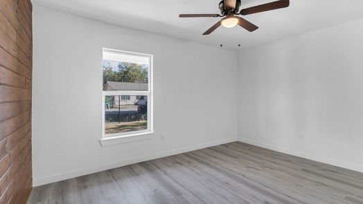 Houston 1-story, 3-bed 6404 Eagle Pass Street-idx