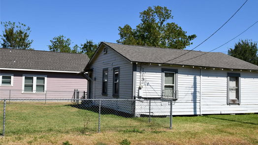 Houston 1-story, 2-bed 2207 Chew Street-idx