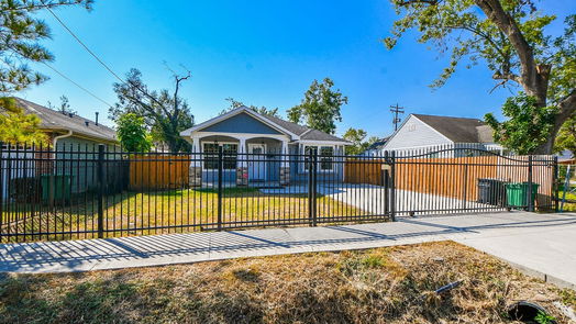 Houston 1-story, 3-bed 6506 Laredo Street-idx