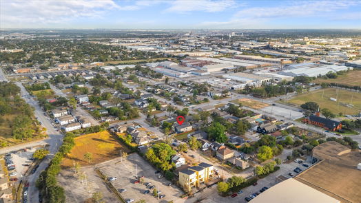 Houston 2-story, 3-bed 5306 San Juan Street-idx