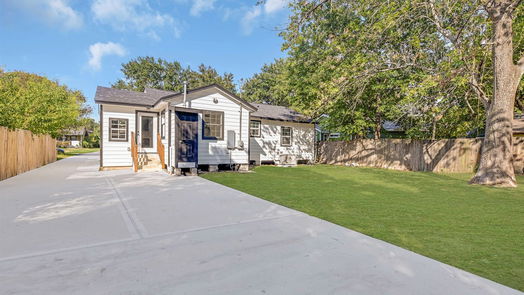 Houston 1-story, 4-bed 4522 Dewberry Street-idx