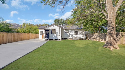 Houston 1-story, 4-bed 4522 Dewberry Street-idx