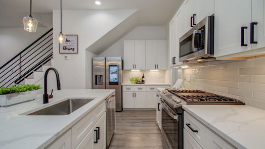 Houston 2-story, 3-bed 6402 Madrid Street B-idx
