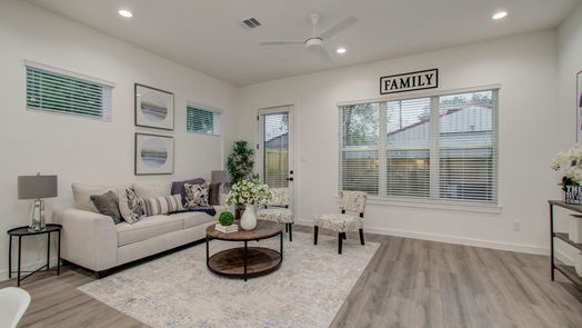 Houston 2-story, 3-bed 6402 Madrid Street B-idx