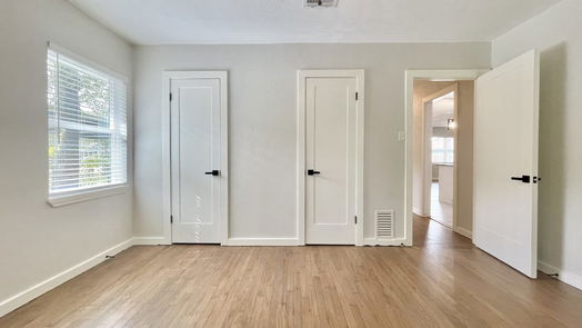 Houston 1-story, 3-bed 5511 Beekman Road-idx