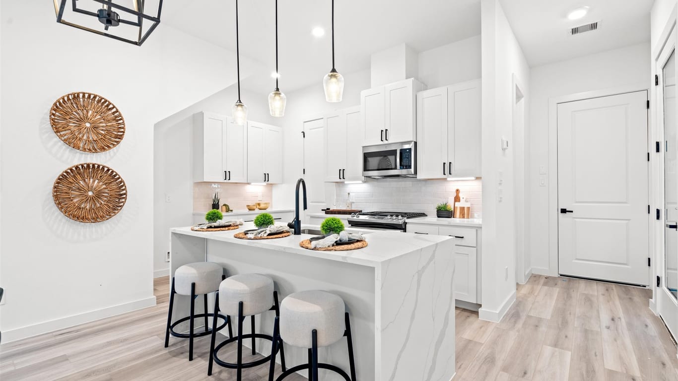 Houston 2-story, 3-bed 6429 Madrid Street-idx