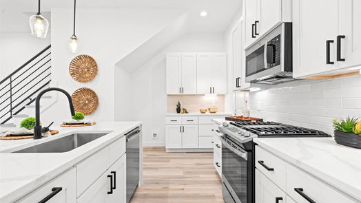 Houston 2-story, 3-bed 6429 Madrid Street-idx