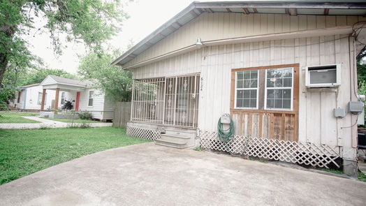 Houston 1-story, 2-bed 6124 Goforth Street-idx