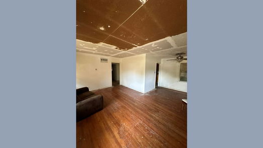 Houston 1-story, 3-bed 4902 Cosby Street-idx