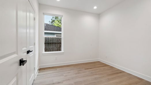 Houston 1-story, 3-bed 7310 Conley Street-idx