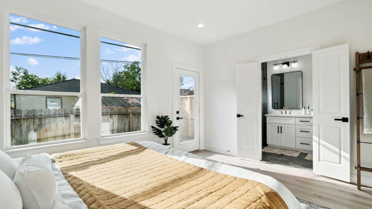 Houston 1-story, 3-bed 7310 Conley Street-idx