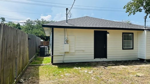 Houston 1-story, 3-bed 6709 Scott Street-idx