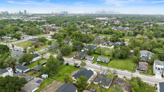 Houston 2-story, 8-bed 3642 Mainer Street-idx