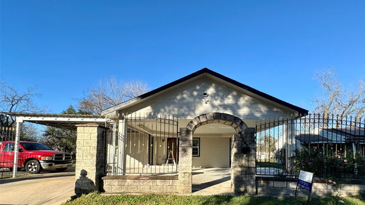 Houston 1-story, 4-bed 4613 Dewberry Street-idx