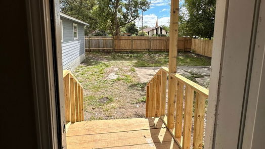 Houston 1-story, 3-bed 6824 Eastwood Street-idx