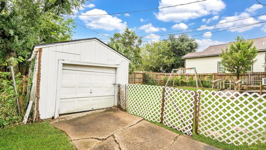 Houston 1-story, 2-bed 3530 Griggs Road-idx