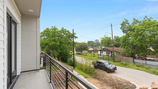 Houston 3-story, 3-bed 4325 Idaho Street-idx