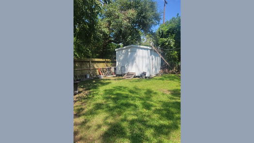 Houston 1-story, 2-bed 4521 Kingsbury Street-idx