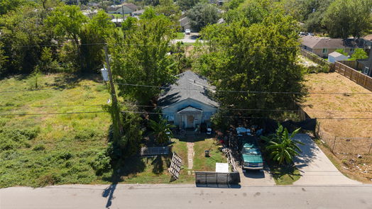 Houston 1-story, 3-bed 3560 Seabrook Street-idx