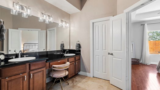 Houston 2-story, 3-bed 5110 Oasis Park-idx