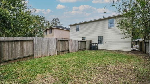 Houston 2-story, 8-bed 3741 Amos Street-idx