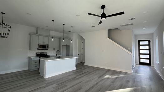 Houston 2-story, 4-bed 6648 Lozier Street B-idx