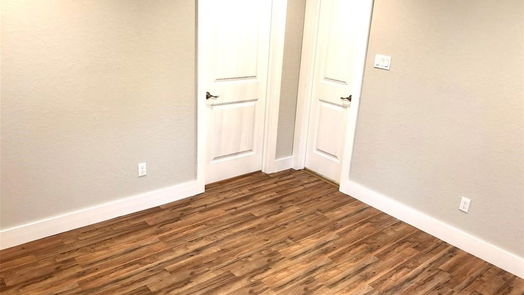 Houston 1-story, 3-bed 407 Plymouth Street-idx
