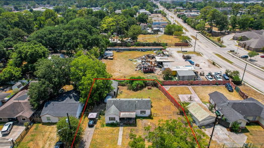 Houston 1-story, 3-bed 108 Fichter Street-idx