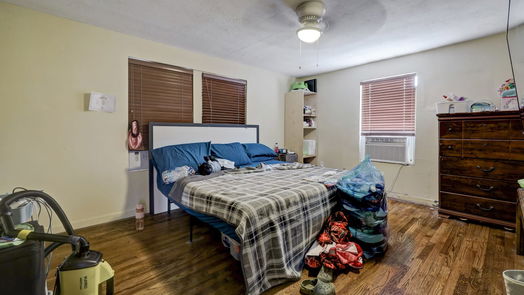Houston 1-story, 3-bed 220 Caplin Street-idx