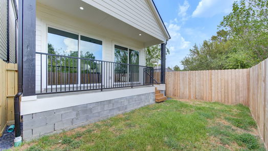 Houston 2-story, 3-bed 724 E 38th St A-idx