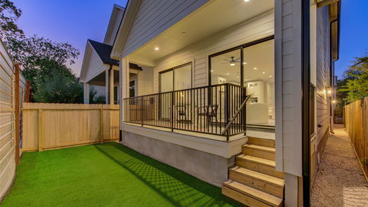Houston 2-story, 3-bed 724 E 38th St A-idx