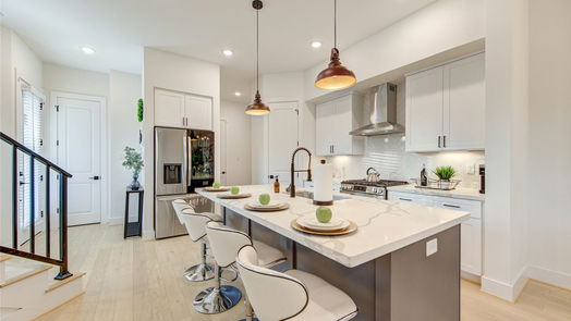 Houston 2-story, 3-bed 816 E 38th Street B-idx