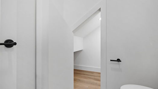 Houston 2-story, 3-bed 710 E 34th Street-idx