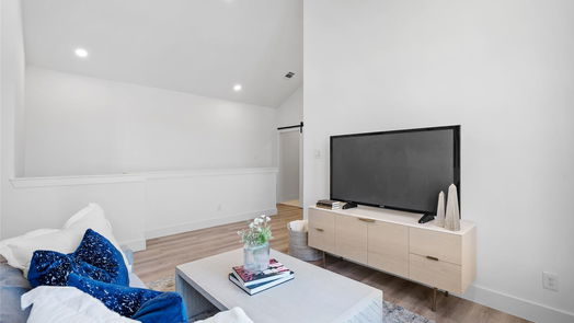 Houston 2-story, 3-bed 710 E 34th Street-idx